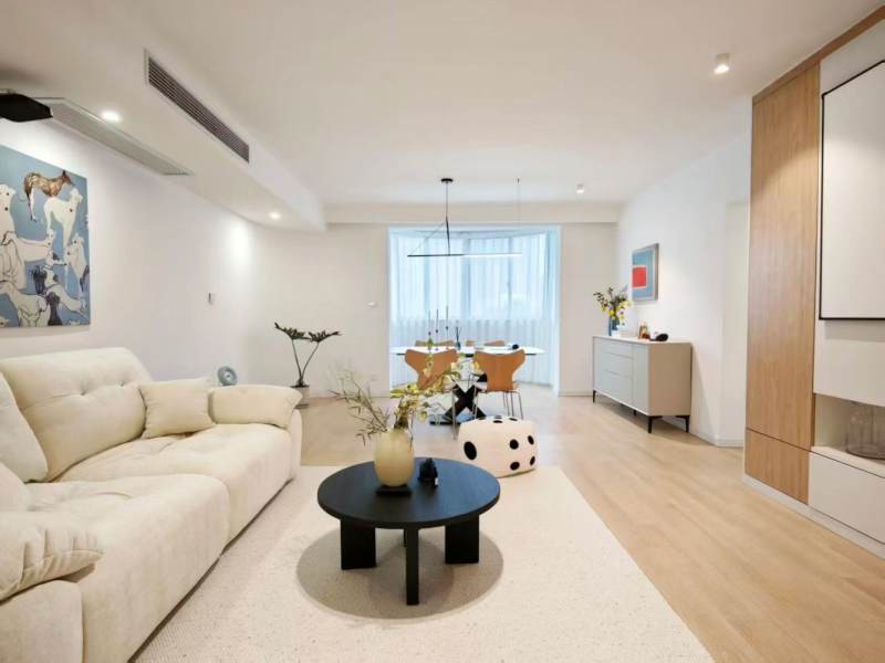 Housing image — Living Room