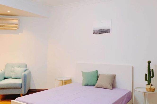 5BR Shared Apartment in Jing'an (L7)