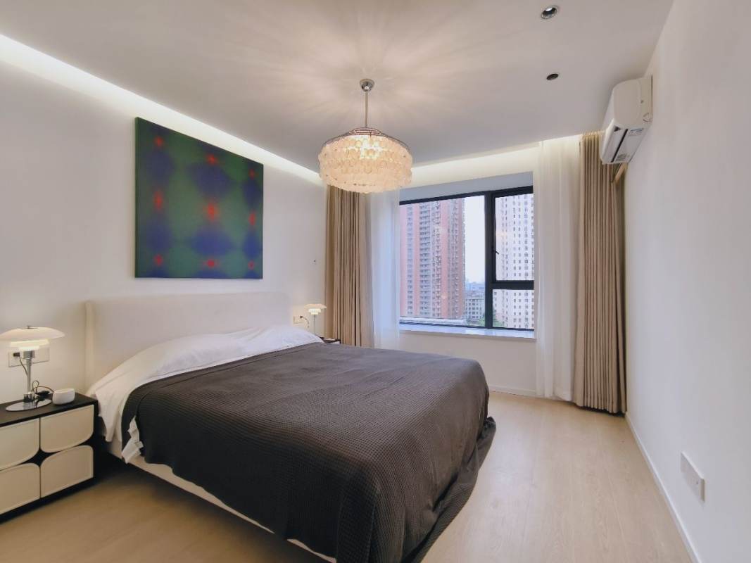 Housing image — Bedroom
