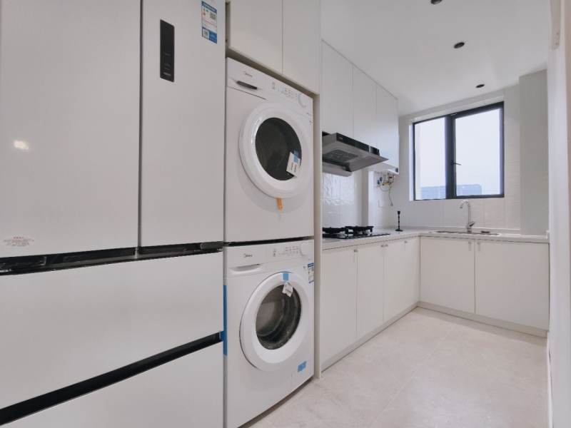 Housing image — Kitchen