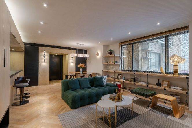 Spacious 2BR Apartment near South Huangpi Road Metro (L1/L10/L13/L14)