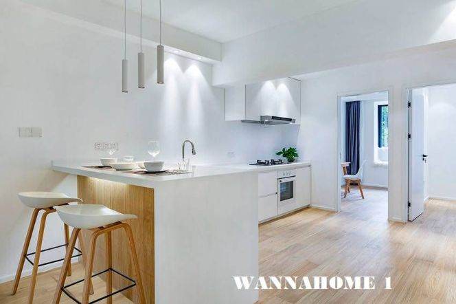 4BR Apartment at Manhattan Heights with Floor-to-Ceiling Windows