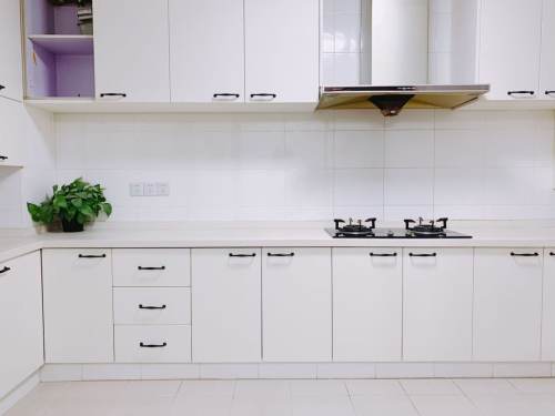 Housing image — Kitchen