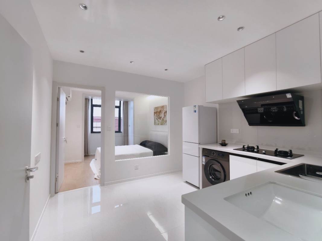 Housing image — Living Room