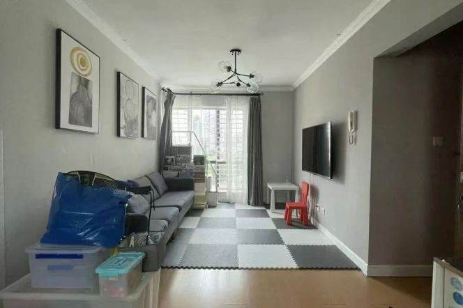 2BR Apartment at Shanghai Grand Plaza (Compound) with Terrace
