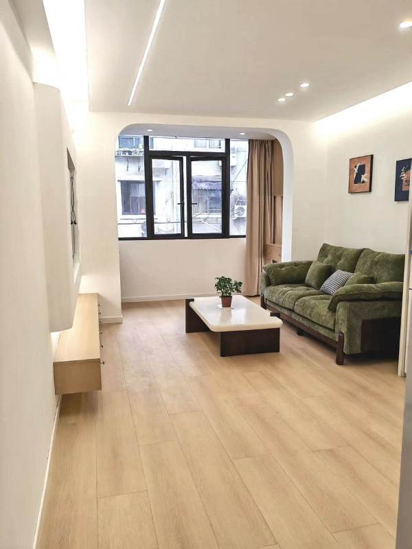 Housing image — Living Room