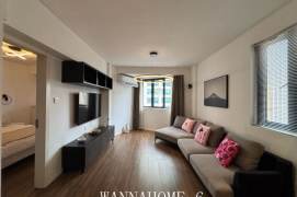 Spacious 1BR Apartment in Jing'an (L2/L12/L13)