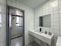 Housing image — Bathroom
