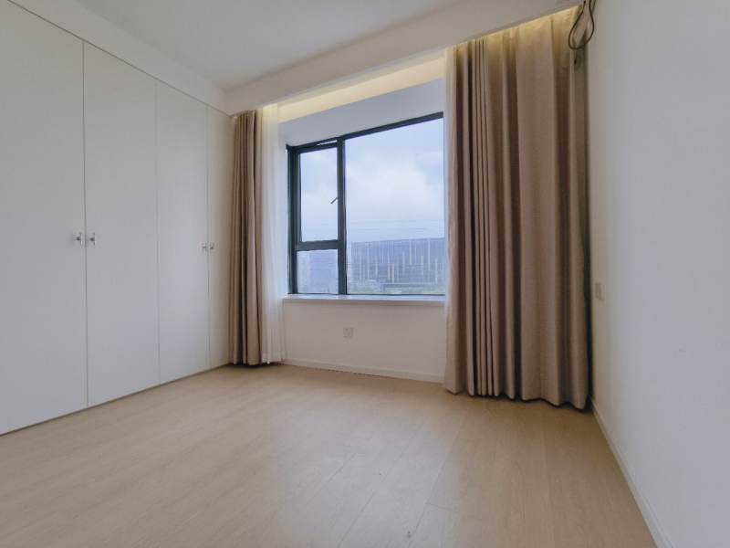 Housing image — Bedroom