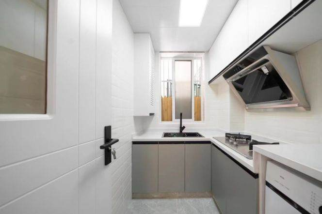 1BR Apartment in Old Xuhui (L1/L7/L9/L10)