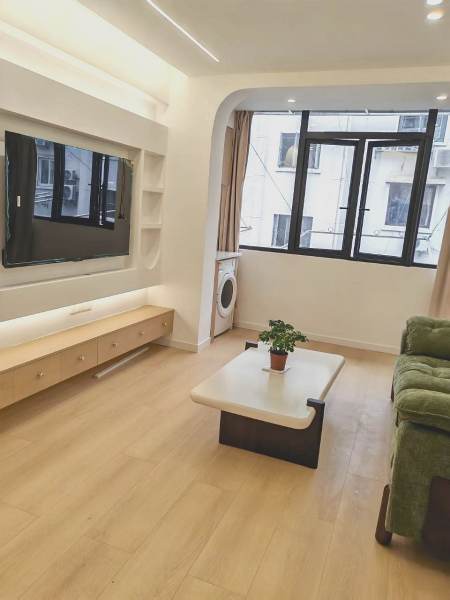 Housing image — Living Room