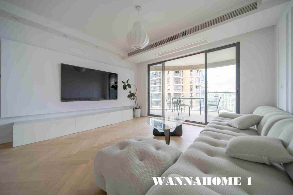 Housing image — Living Room
