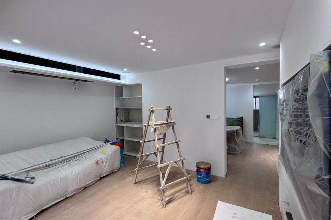 Spacious 2BR Apartment in Hongkou / Fudan Uni with Private Garden