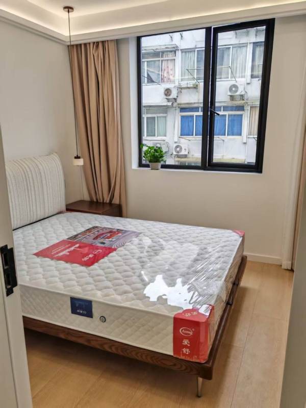 Housing image — Bedroom