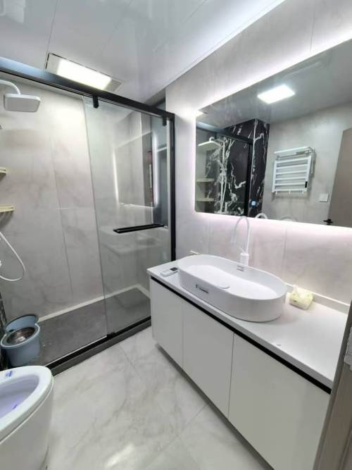 Housing image — Bathroom