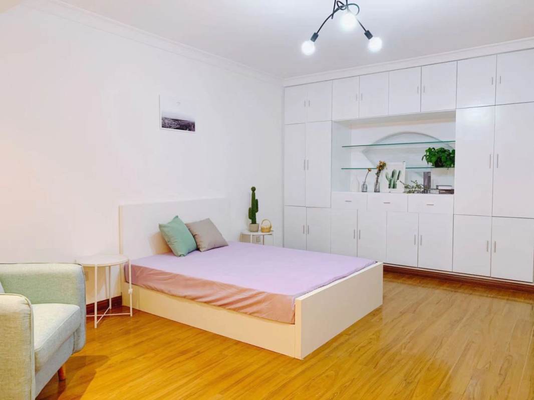 Housing image — Bedroom