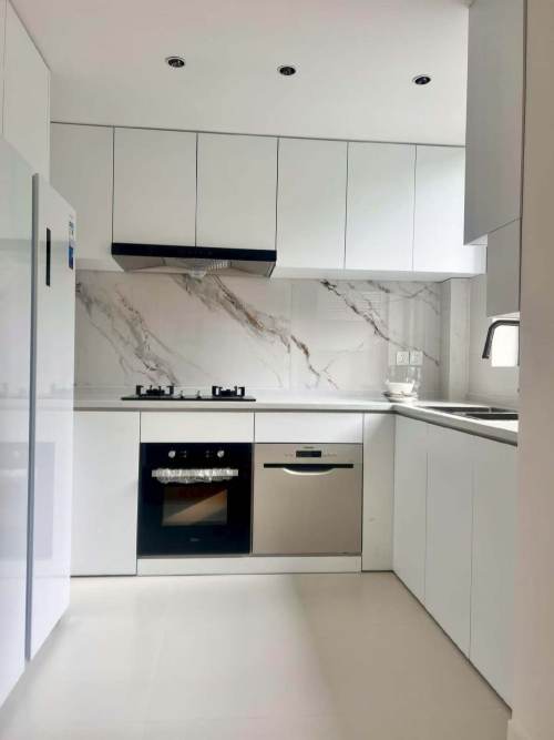 Housing image — Kitchen