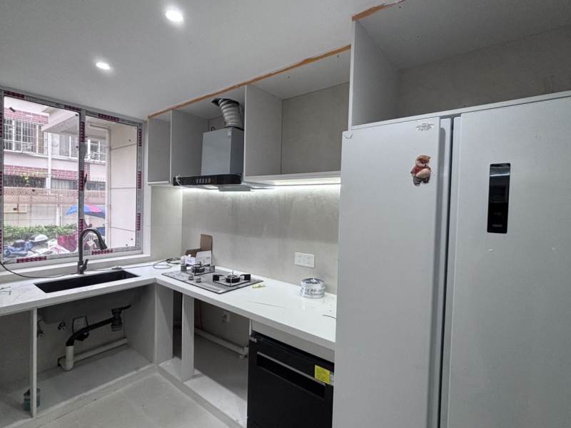 Housing image — Kitchen