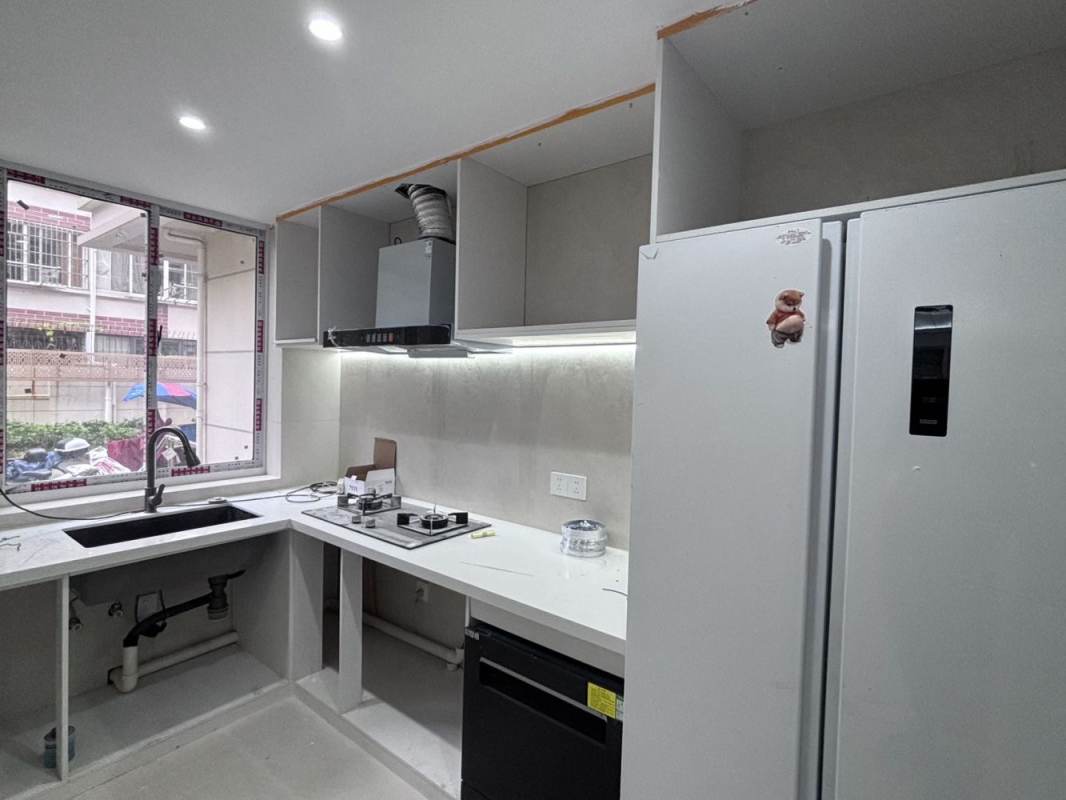 Housing image — Kitchen