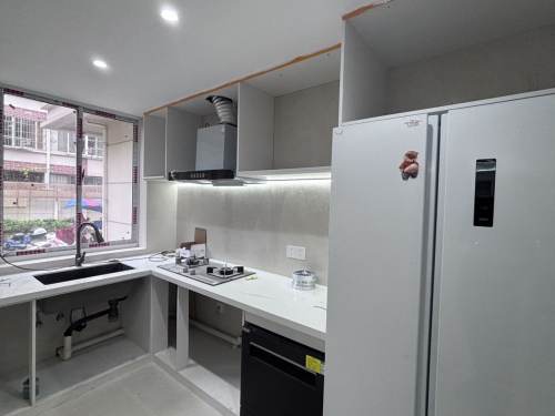 Housing image — Kitchen