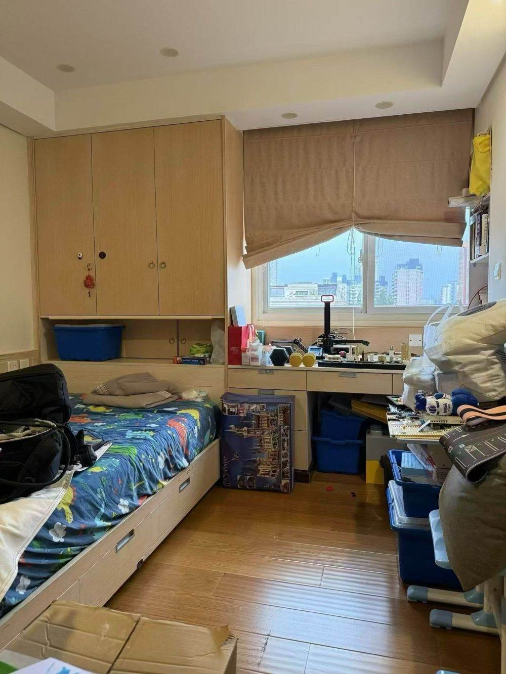 Housing image — Bedroom