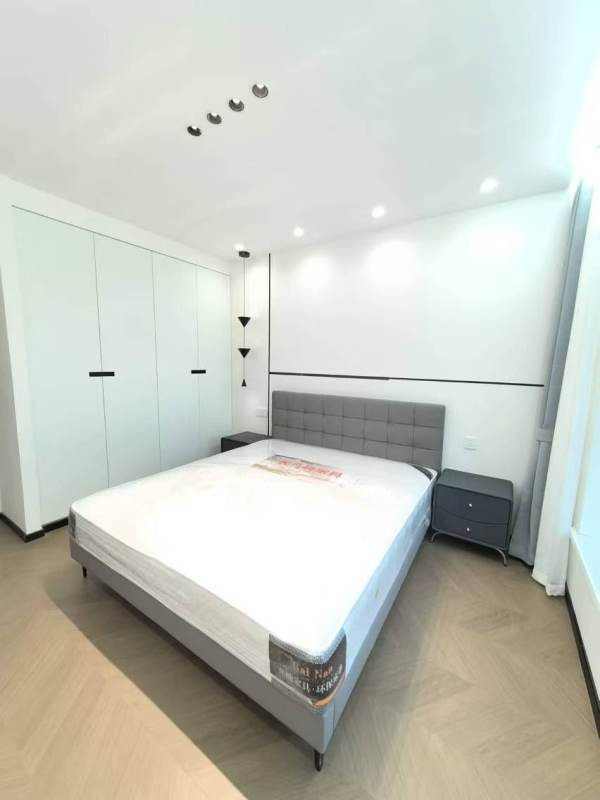 Housing image — Bedroom