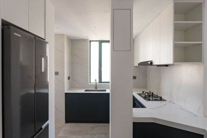 High-Floor 3BR Apartment near Shanghai Stadium Metro (L1/L4/L11)
