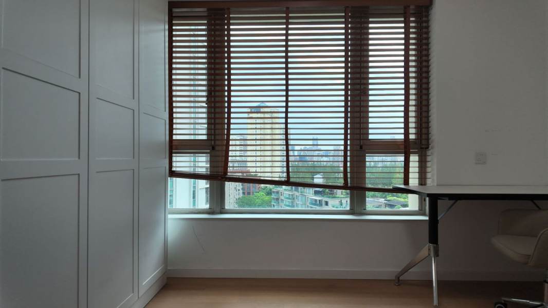 Housing image — Bedroom