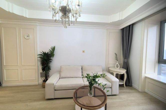 High-Floor 1BR Apartment near Dapuqiao Metro (L9)