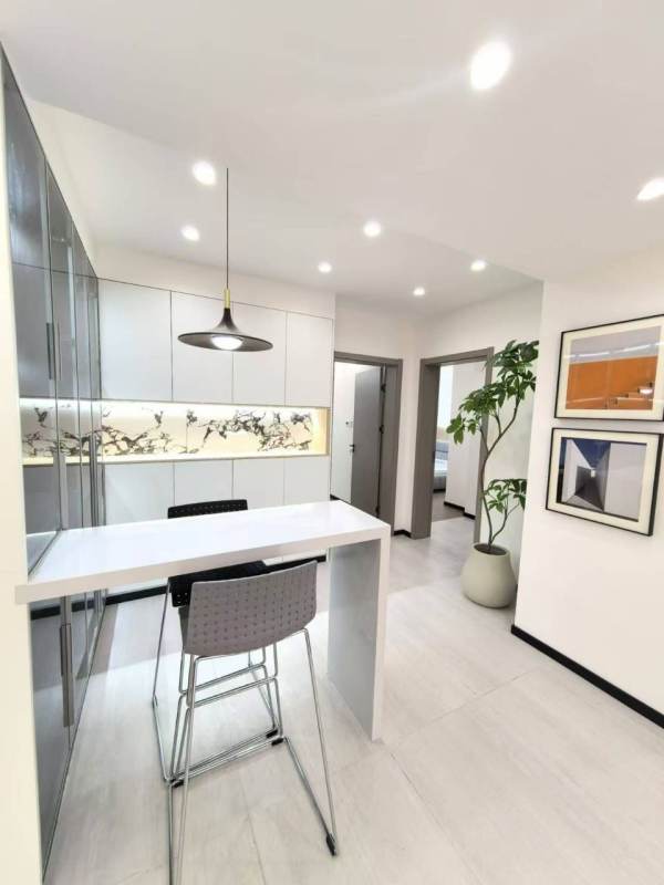 Housing image — Dining Area
