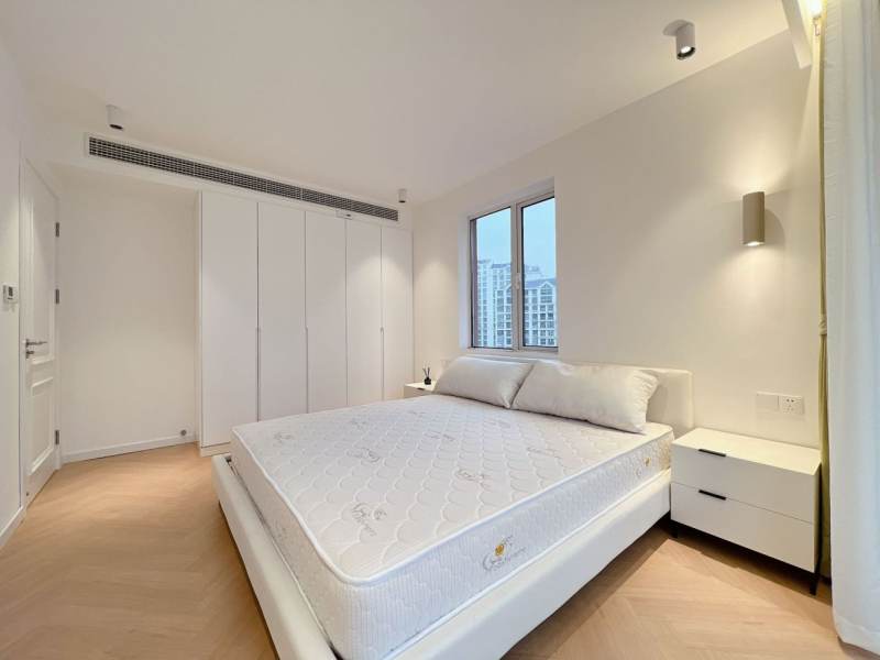 Housing image — Bedroom