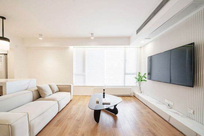 3BR Apartment near Shanghai Jiao Tong University with Floor-to-Ceiling Windows (L3/L4/L10)