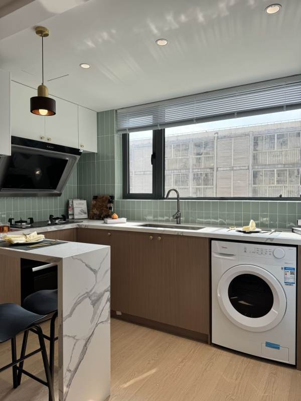 Housing image — Kitchen