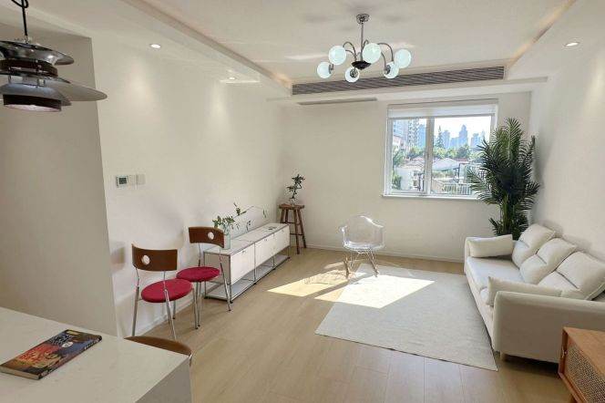2BR Apartment at Shanghai Grand Plaza (Compound)