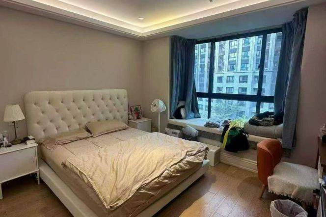 4BR Apartment near Shankang Li with Green View (L1/L12/L13)