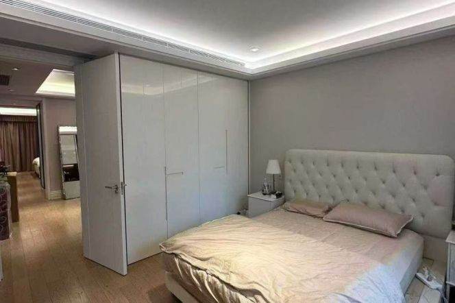 4BR Apartment near Shankang Li with Green View (L1/L12/L13)