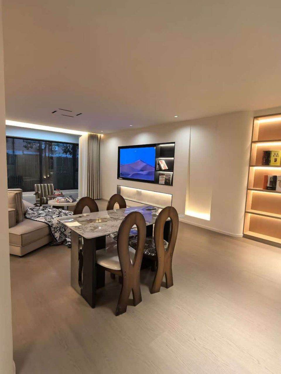 Housing image — Living Room