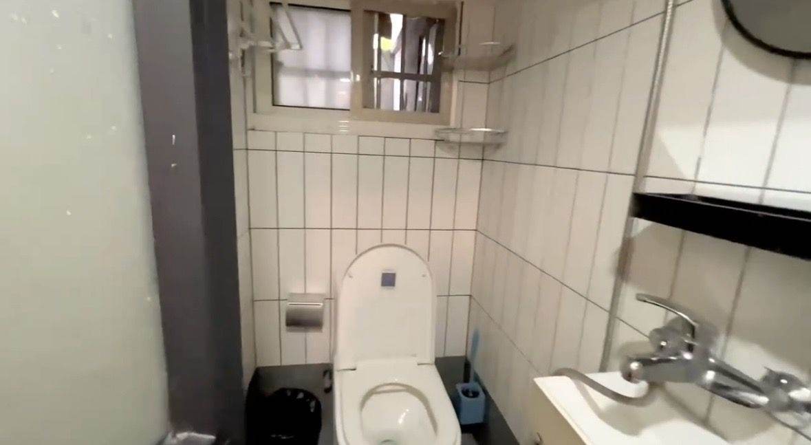 Housing image — Bathroom