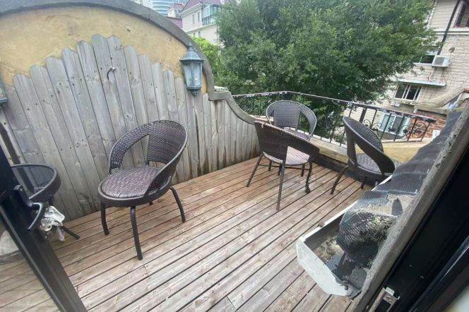 2BR Lane House in Old Xuhui with Terrace (L1/L7/L9)