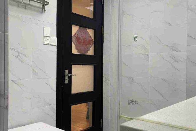 Spacious 1BR Apartment in Jing'an