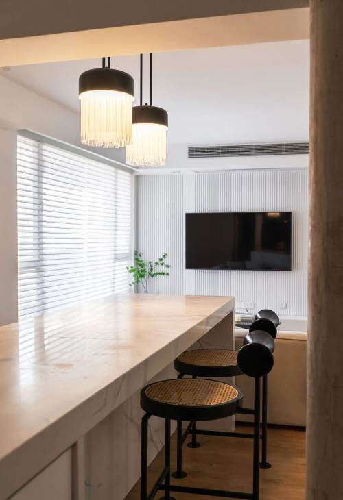 Housing image — Dining Area