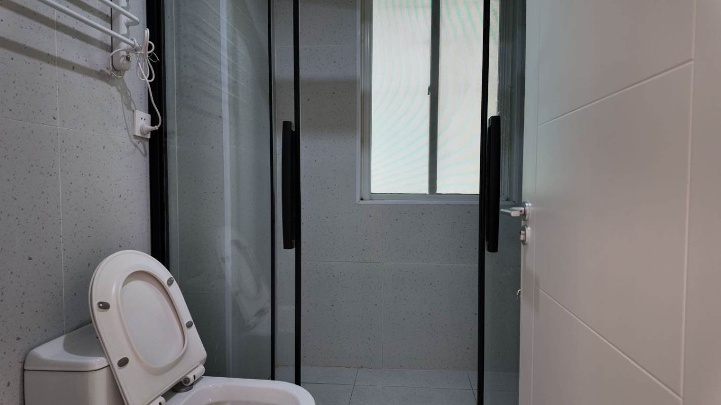 Housing image — Bathroom
