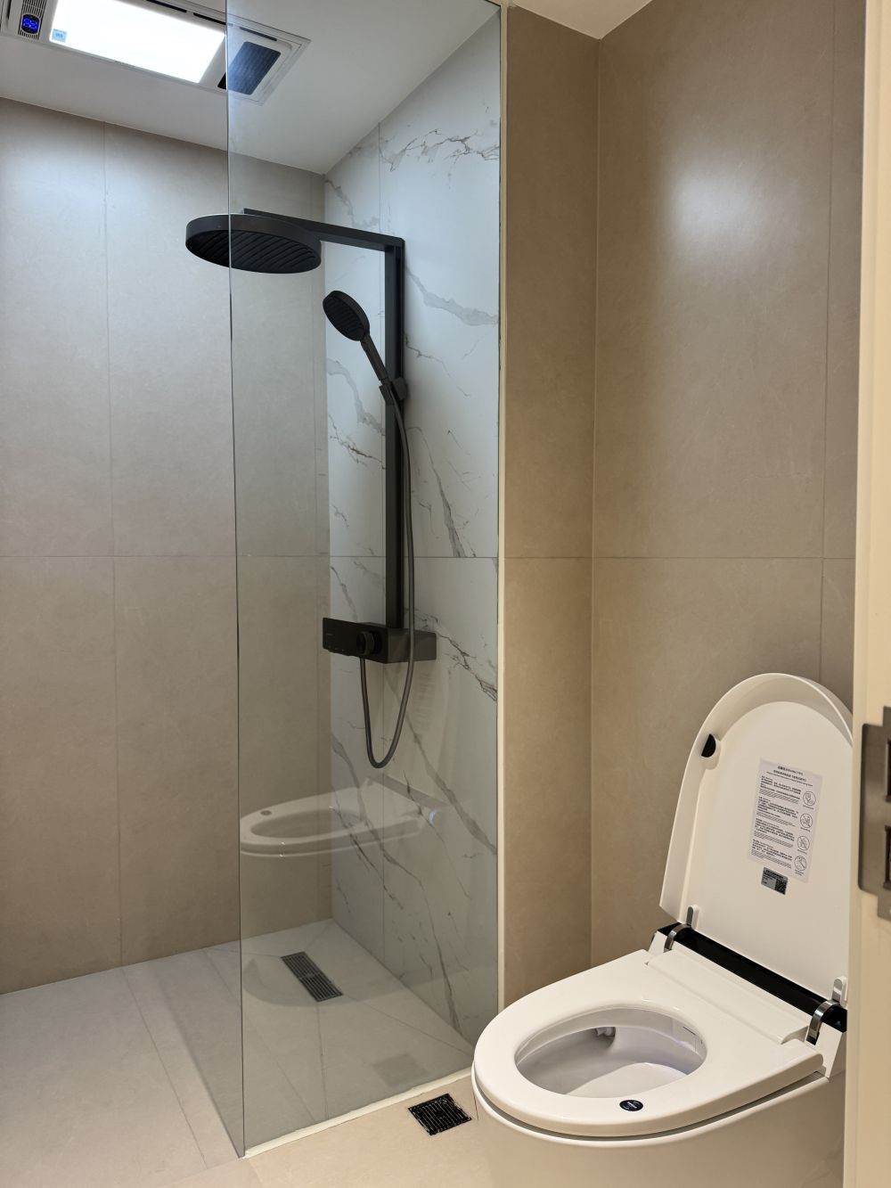 Housing image — Bathroom
