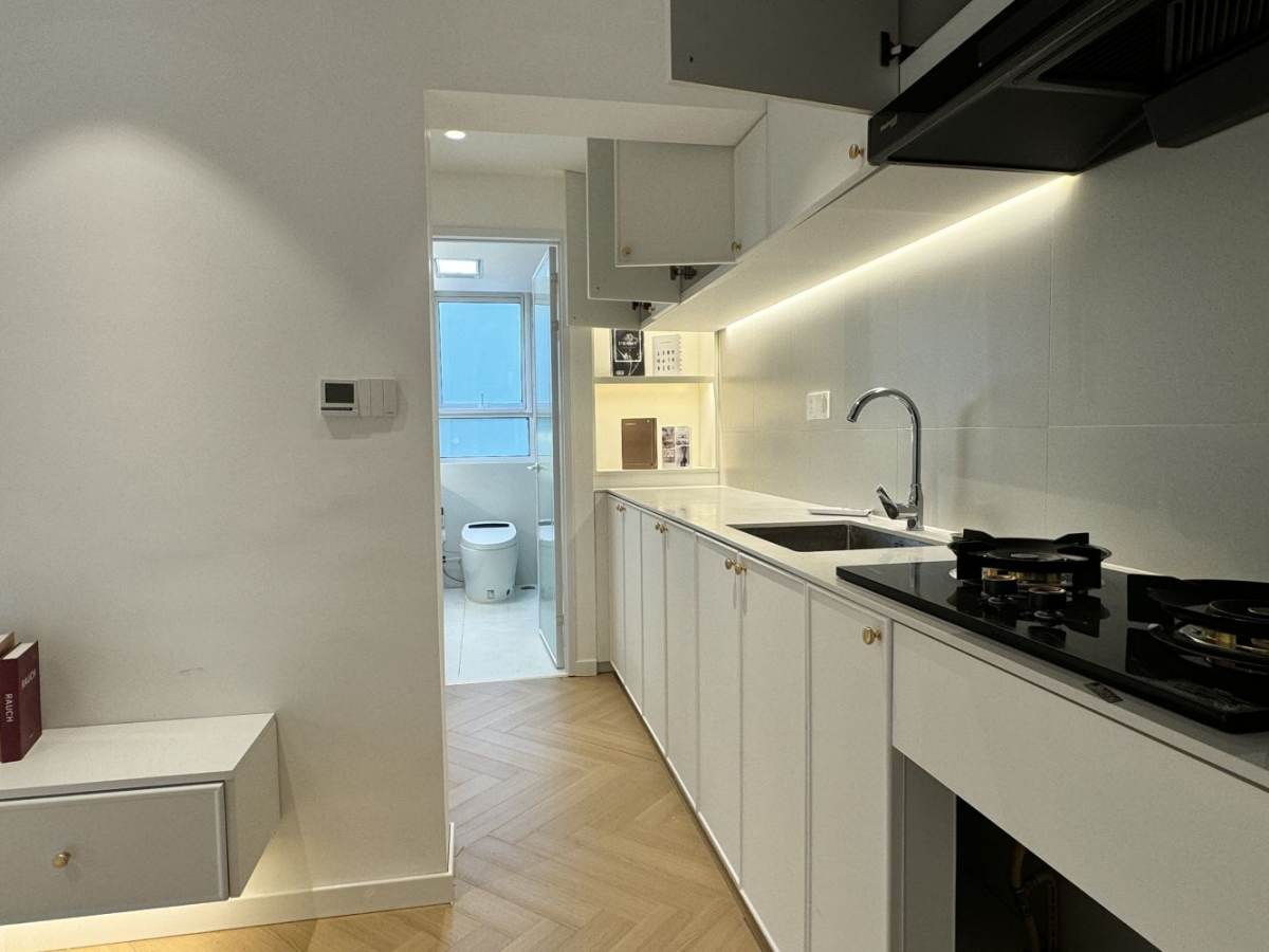 Housing image — Kitchen