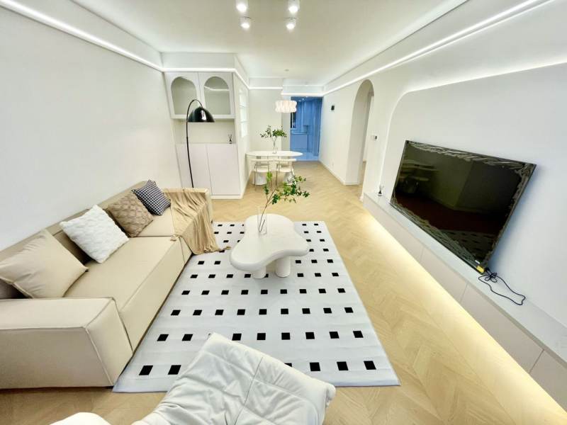 Housing image — Living Room