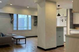 Spacious 1BR Apartment in Jing'an