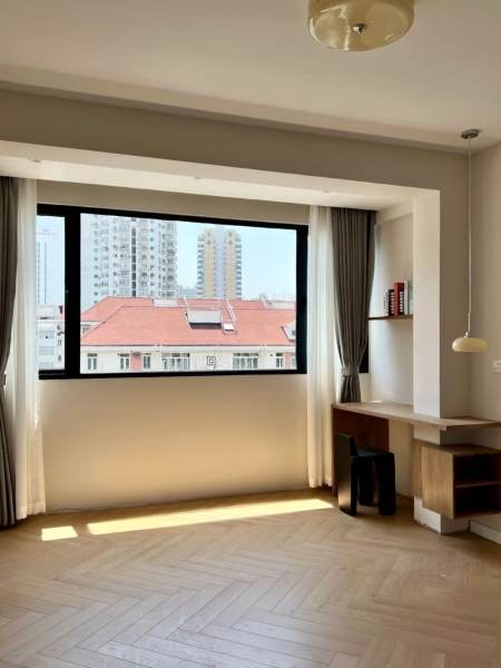 Housing image — Bedroom