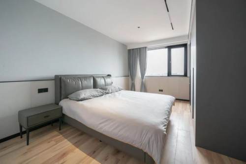 Housing image — Bedroom