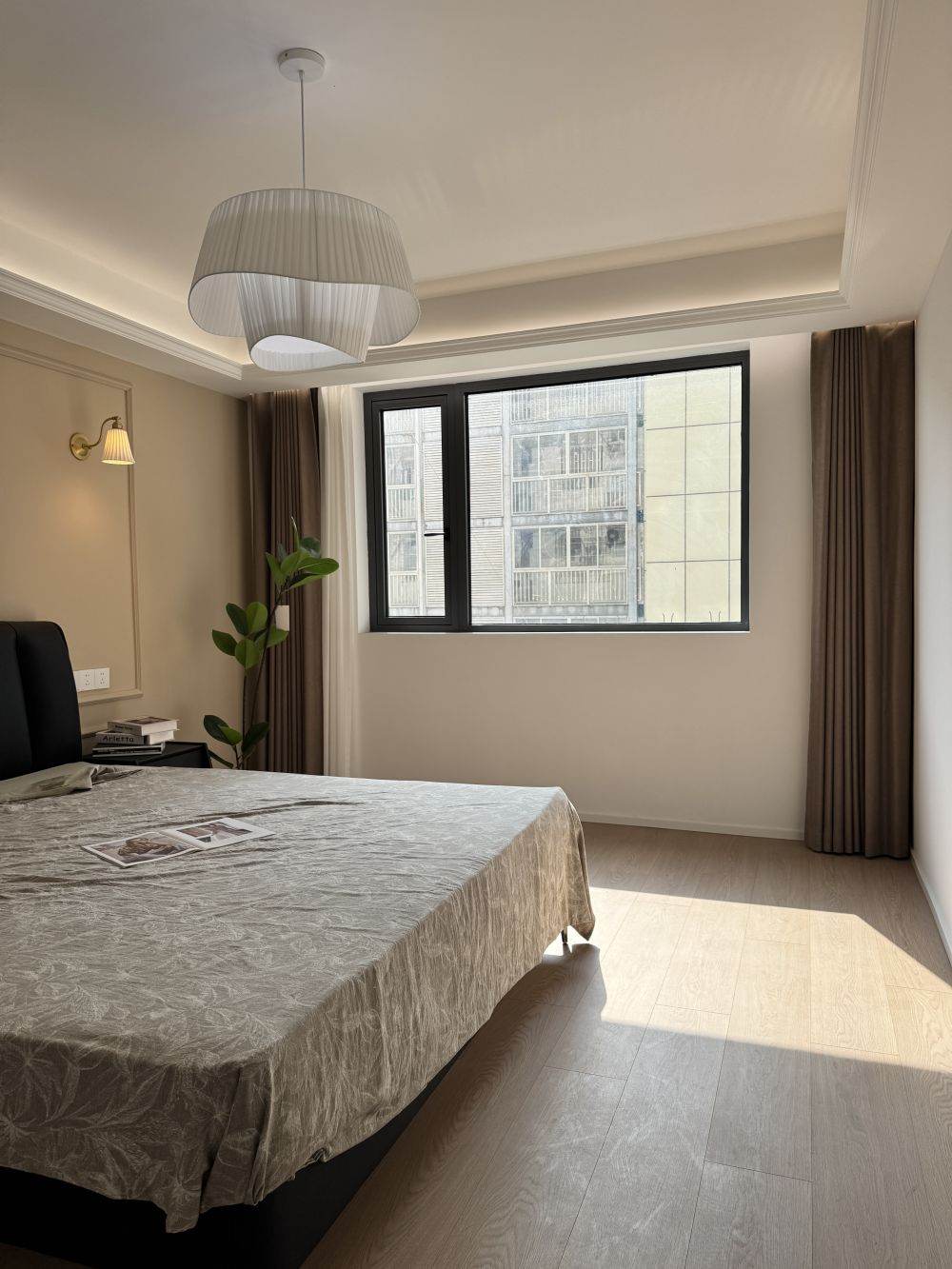 Housing image — Bedroom