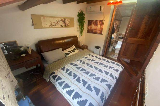 2BR Lane House in Old Xuhui with Terrace (L1/L7/L9)